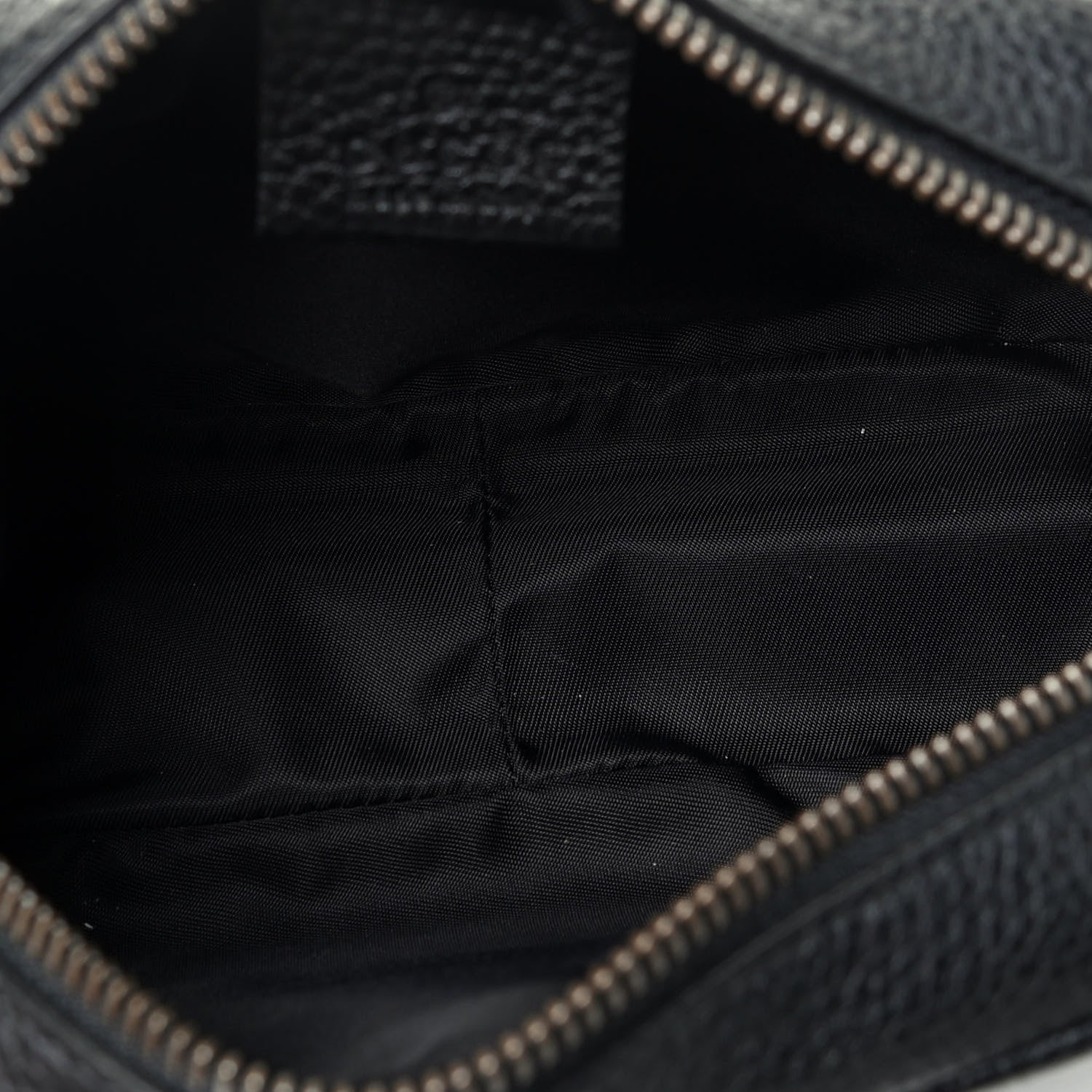 Gucci Pebbled Calfskin Mini Soho Disco Bag Black 4 of 4