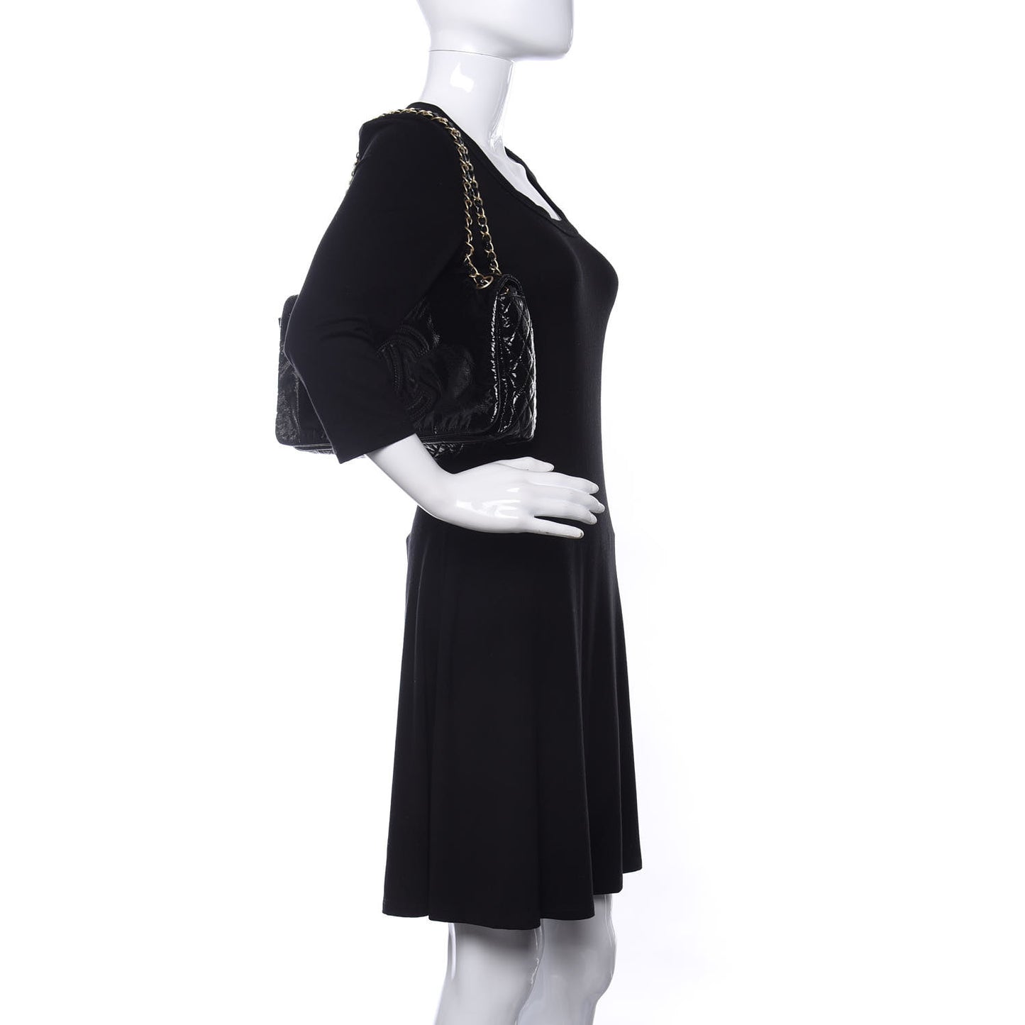 Vinyl Medium Rock and Chain Flap Black