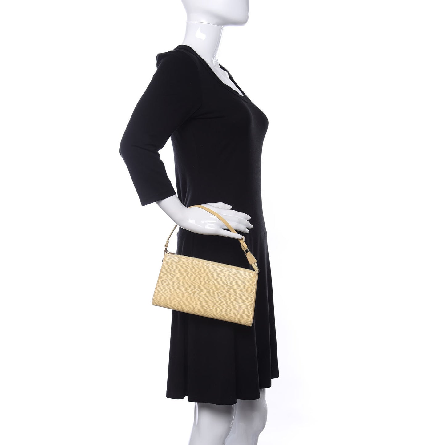 Epi Pochette Accessories 24 Vanilla