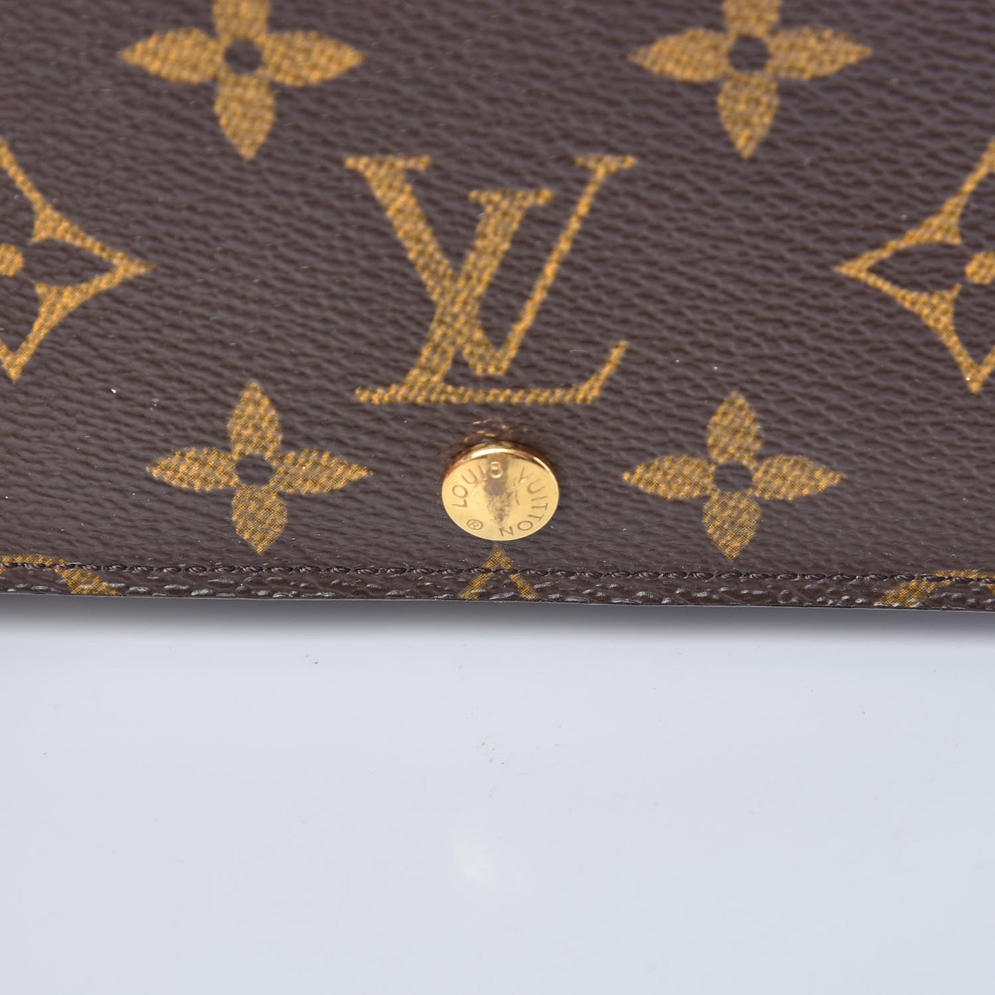 Monogram Porte-Monnaie Tresor Wallet