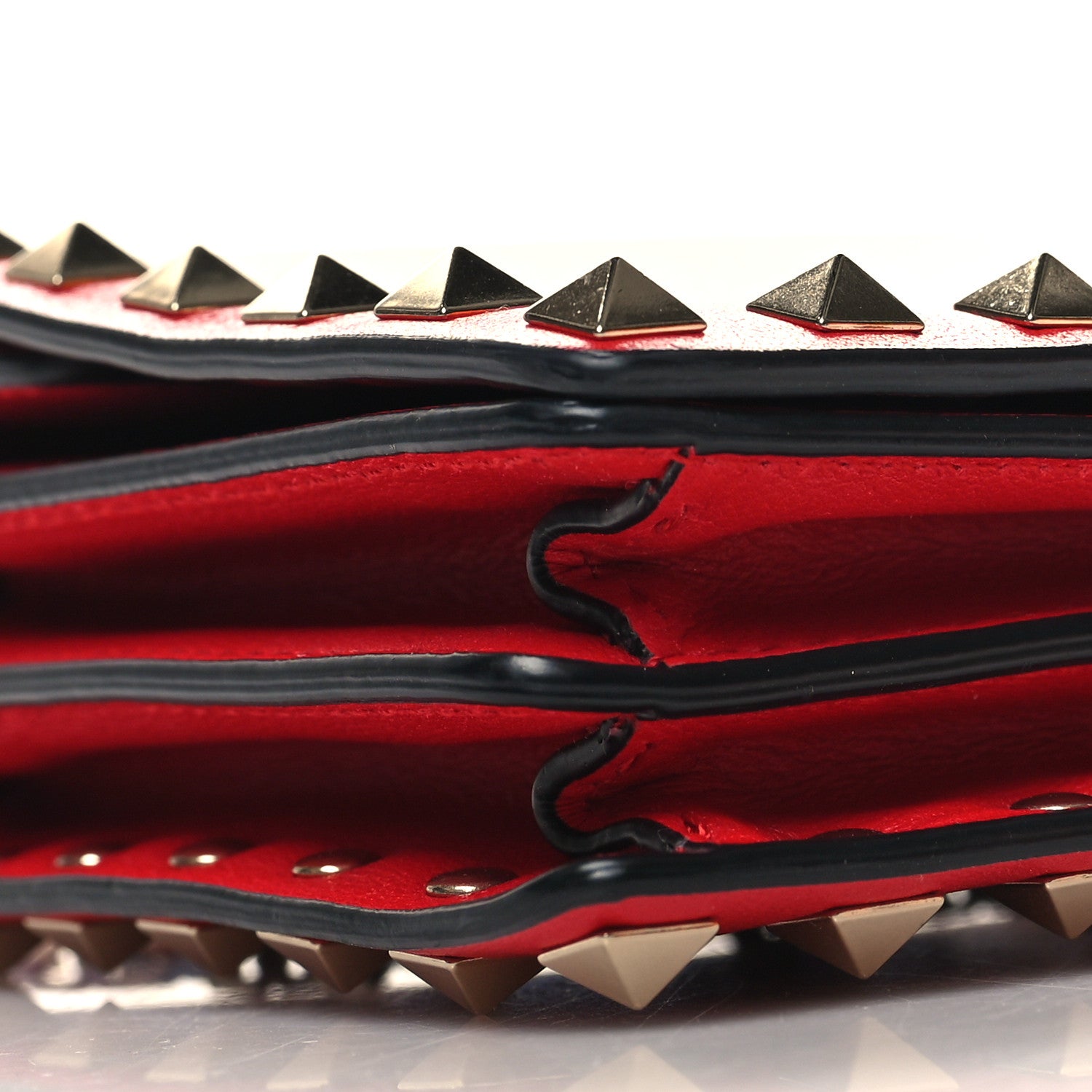 Valentino Garavani Vitello Rockstud Wallet On Chain Rouge Pur 9 of 11