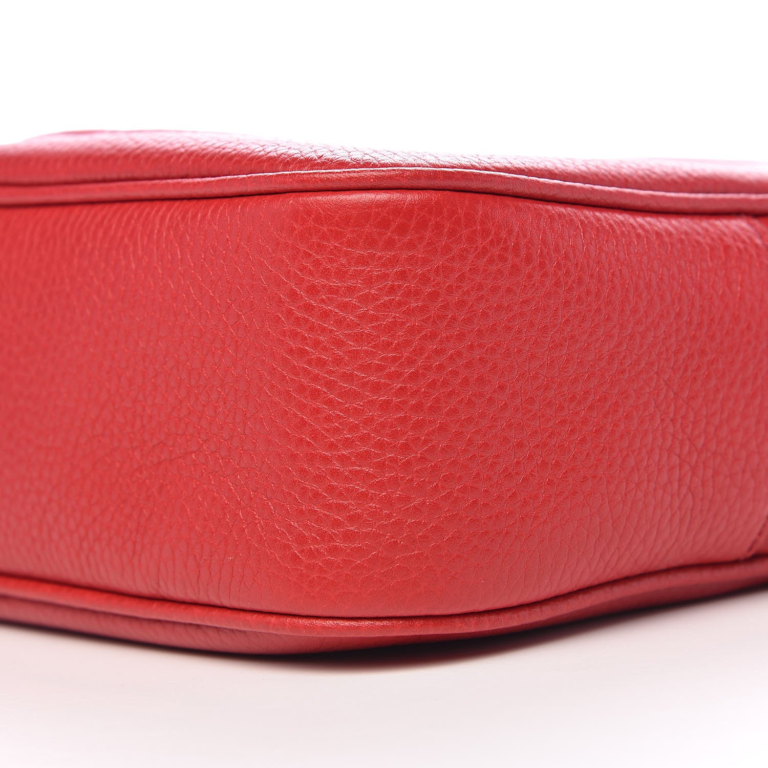 Gucci Pebbled Calfskin Small Soho Disco Bag Tabasco Red 9 of 10