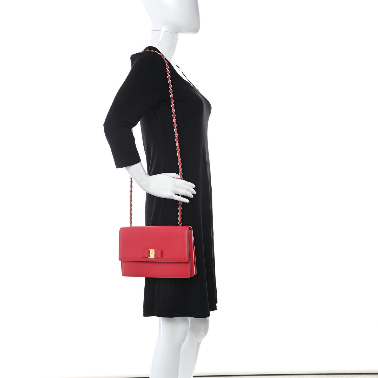 Hammered Calfskin Vara Bow Chain Bag Red