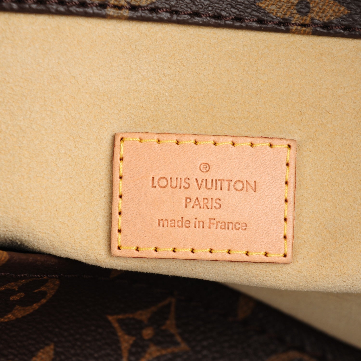 Louis Vuitton Monogram Artsy MM 6 of 9