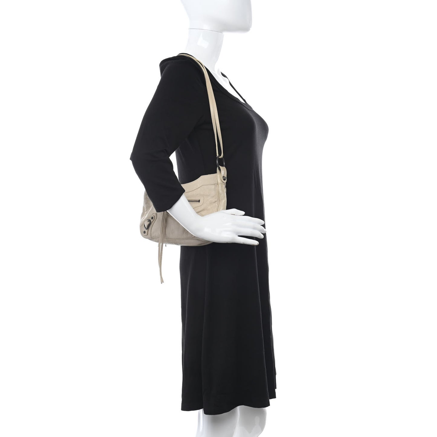 Chevre Classic Hardware Hip Praline