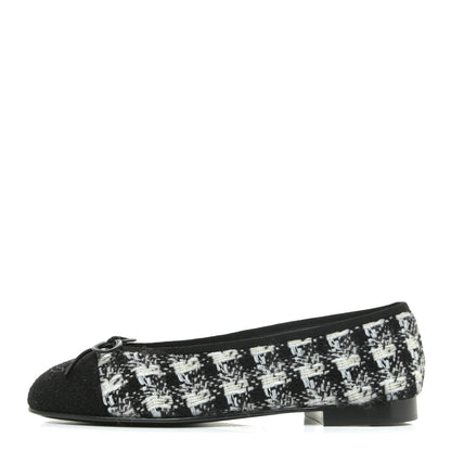 Chanel Tweed Cap Toe Ballerina Flats 36 Black White Black 1 of 13