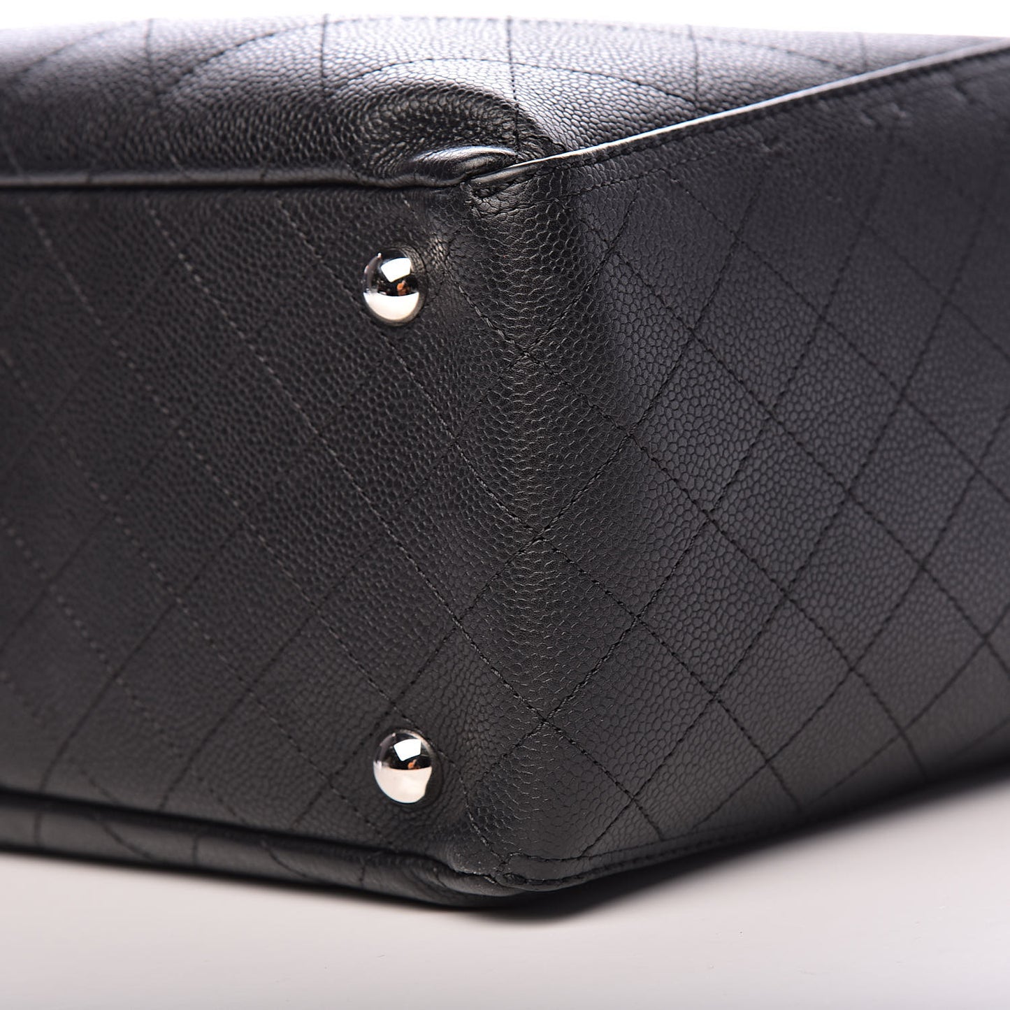 Grained Calfskin CC Pocket Tote Black