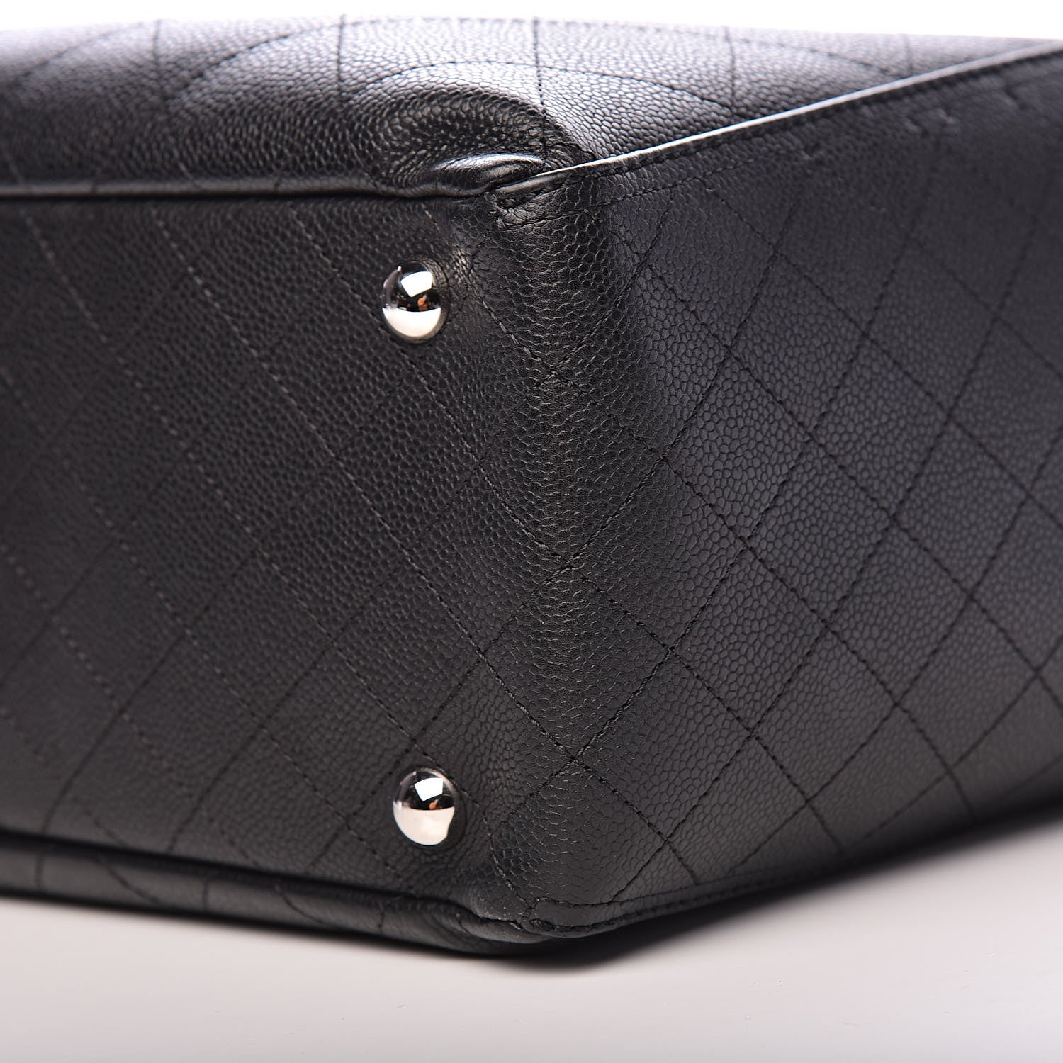 Chanel Grained Calfskin CC Pocket Tote Black 9 of 10
