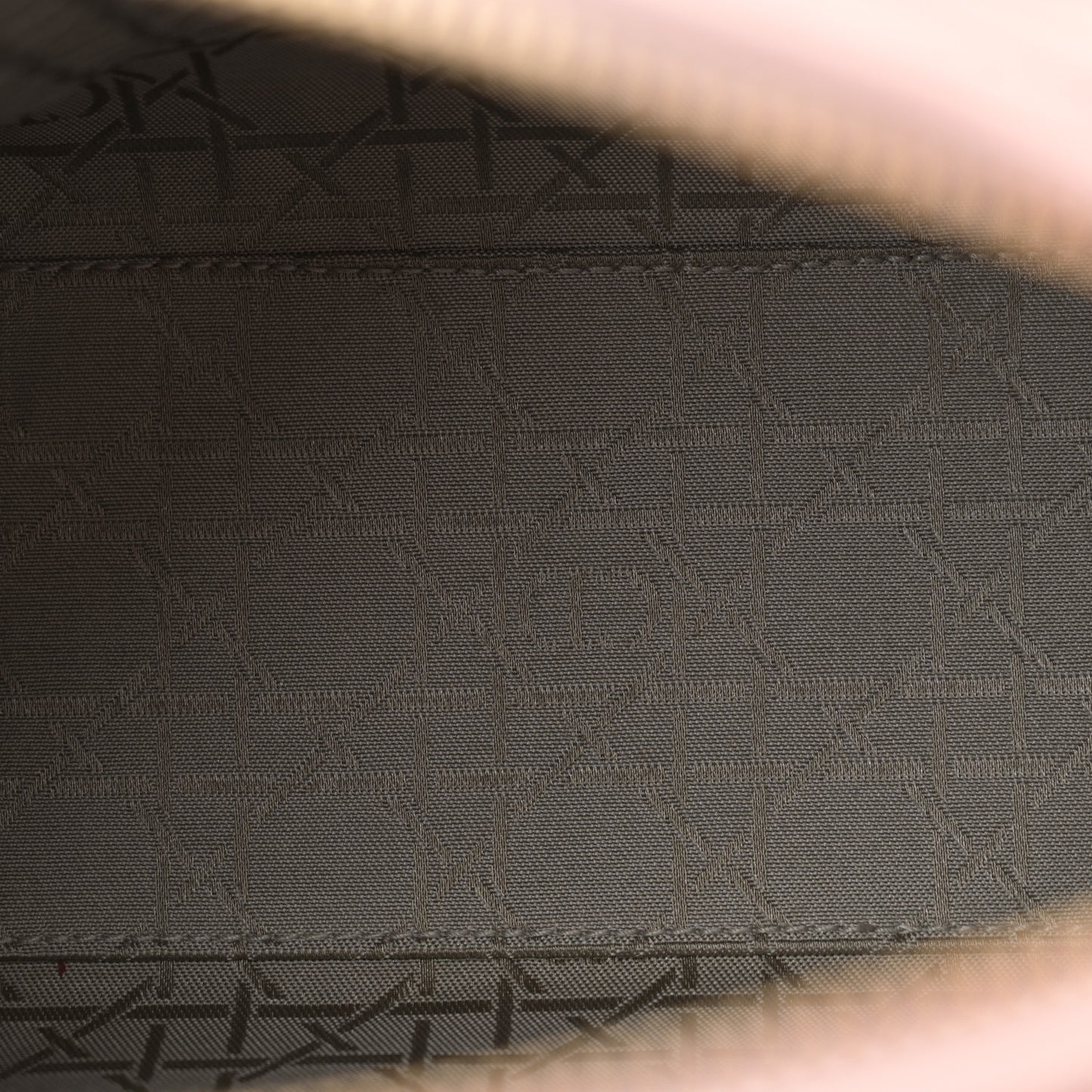 Pearly Lambskin Cannage Medium Lady Dior Lotus