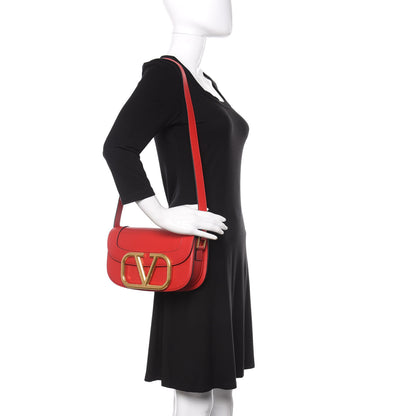 Valentino Garavani Smooth Calfskin Supervee Shoulder Bag Rouge Pur 2 of 9