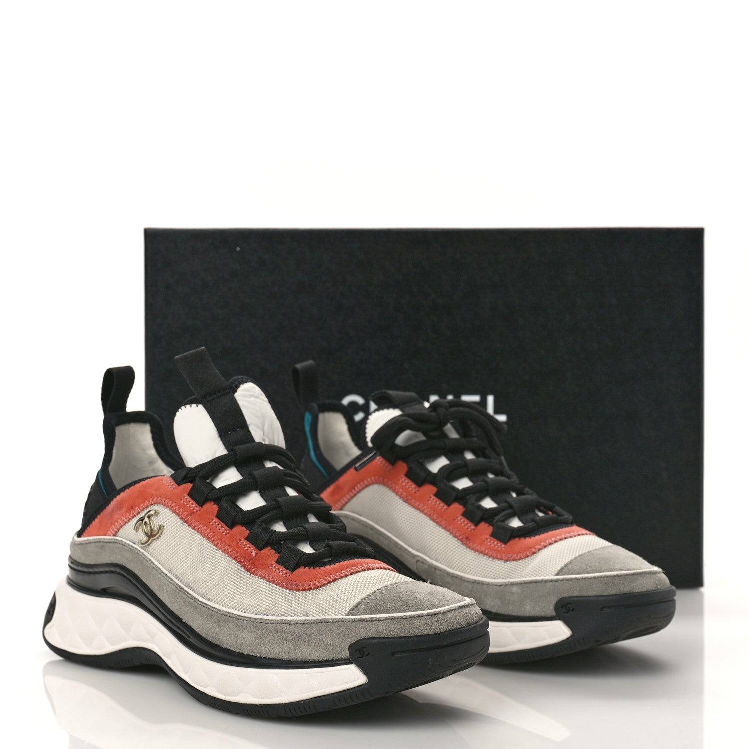 Chanel Fabric Suede CC Sneakers 36 White Light Grey Pink 10 of 10