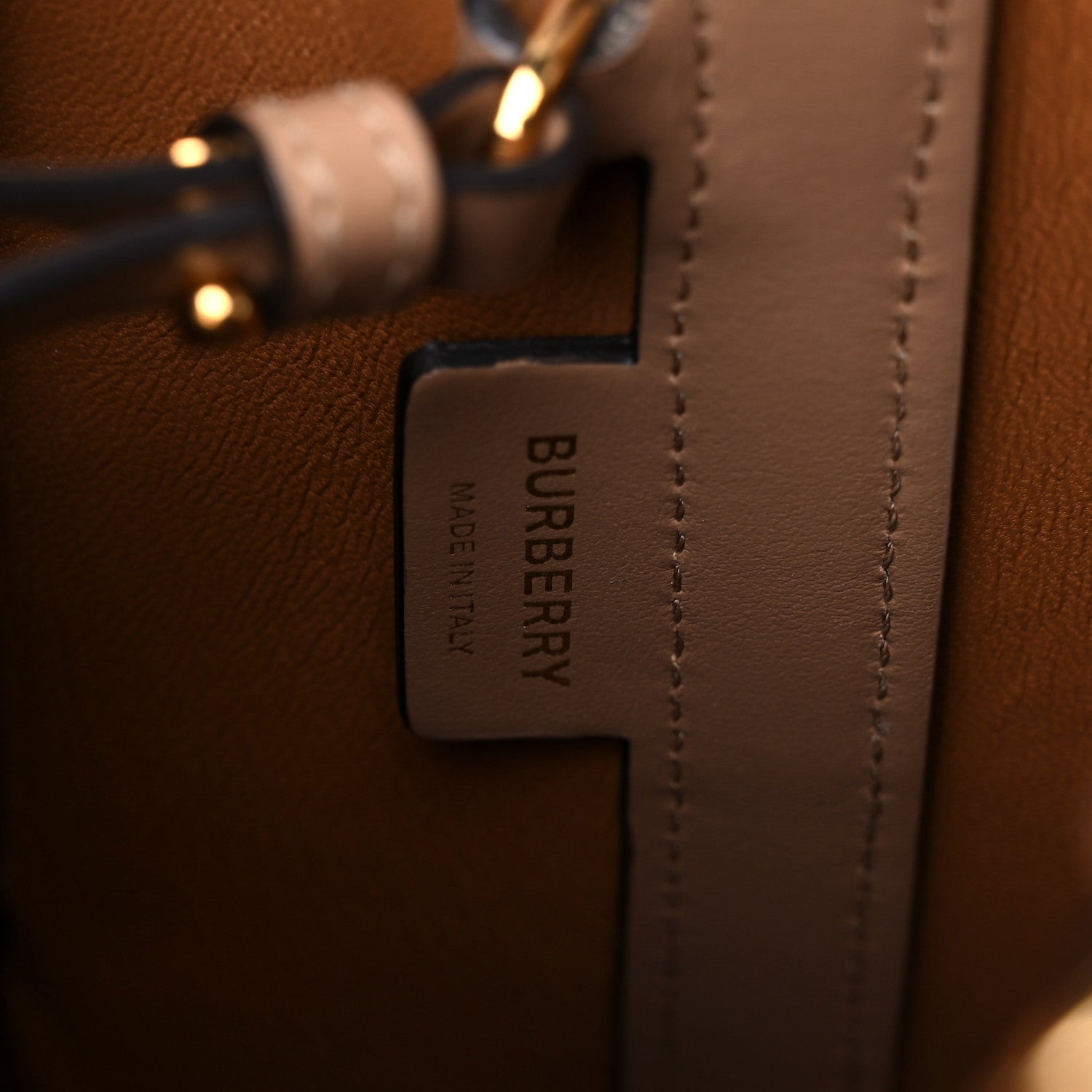 Burberry Calfskin Small Peggy Bucket Bag Cream 6 of 19