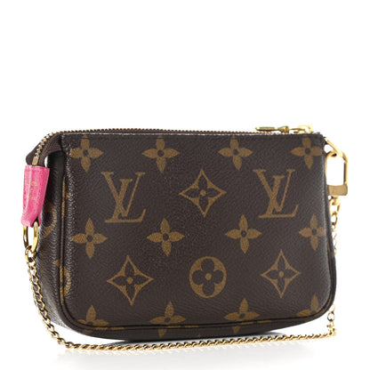 Louis Vuitton Monogram 2018 Christmas Animation Mini Bears Pochette Accessories 3 of 8