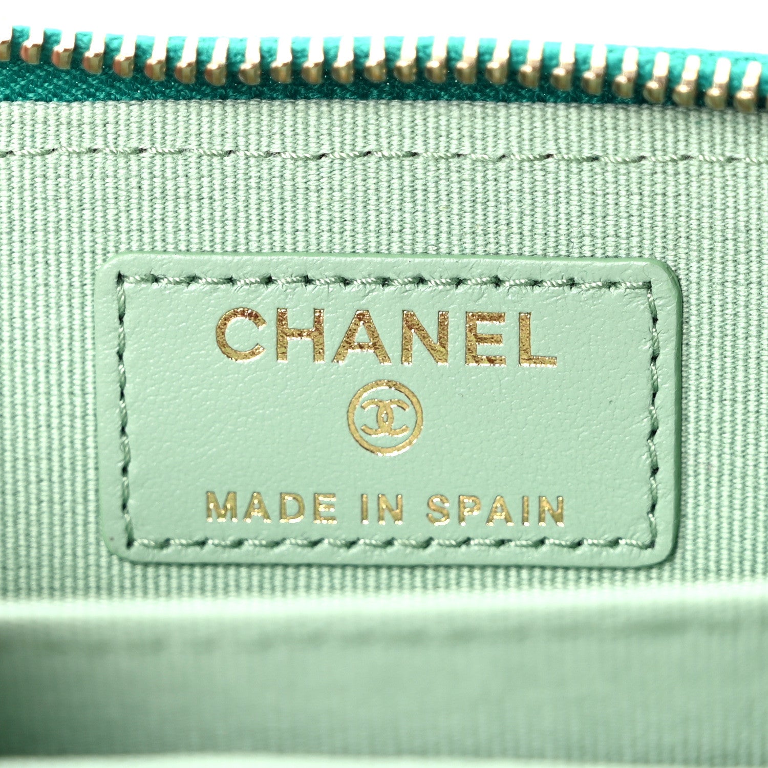 Chanel Caviar Quilted Perforated CC Zip Coin Purse Green 6 of 8