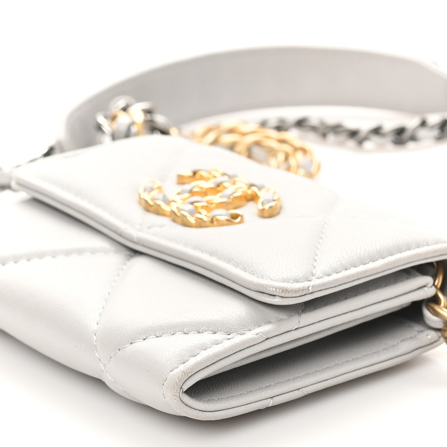 Lambskin Quilted Chanel 19 Flap Coin Purse With Chain Grey