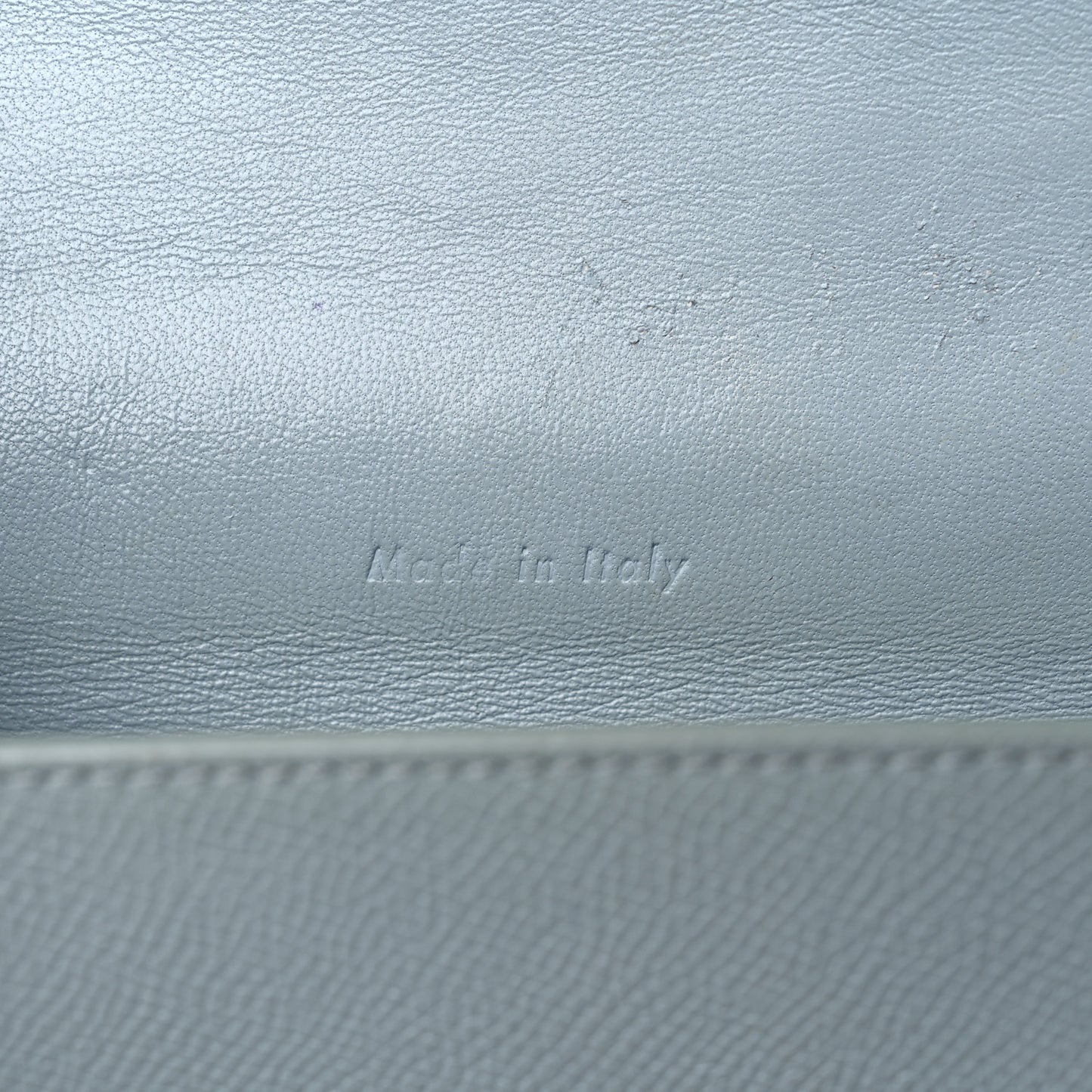 Grained Calfskin Compact Trotteur Cloud