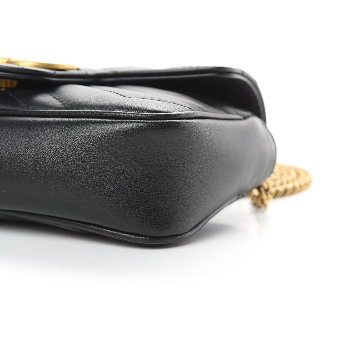 Calfskin Matelasse Super Mini GG Marmont Shoulder Bag Black