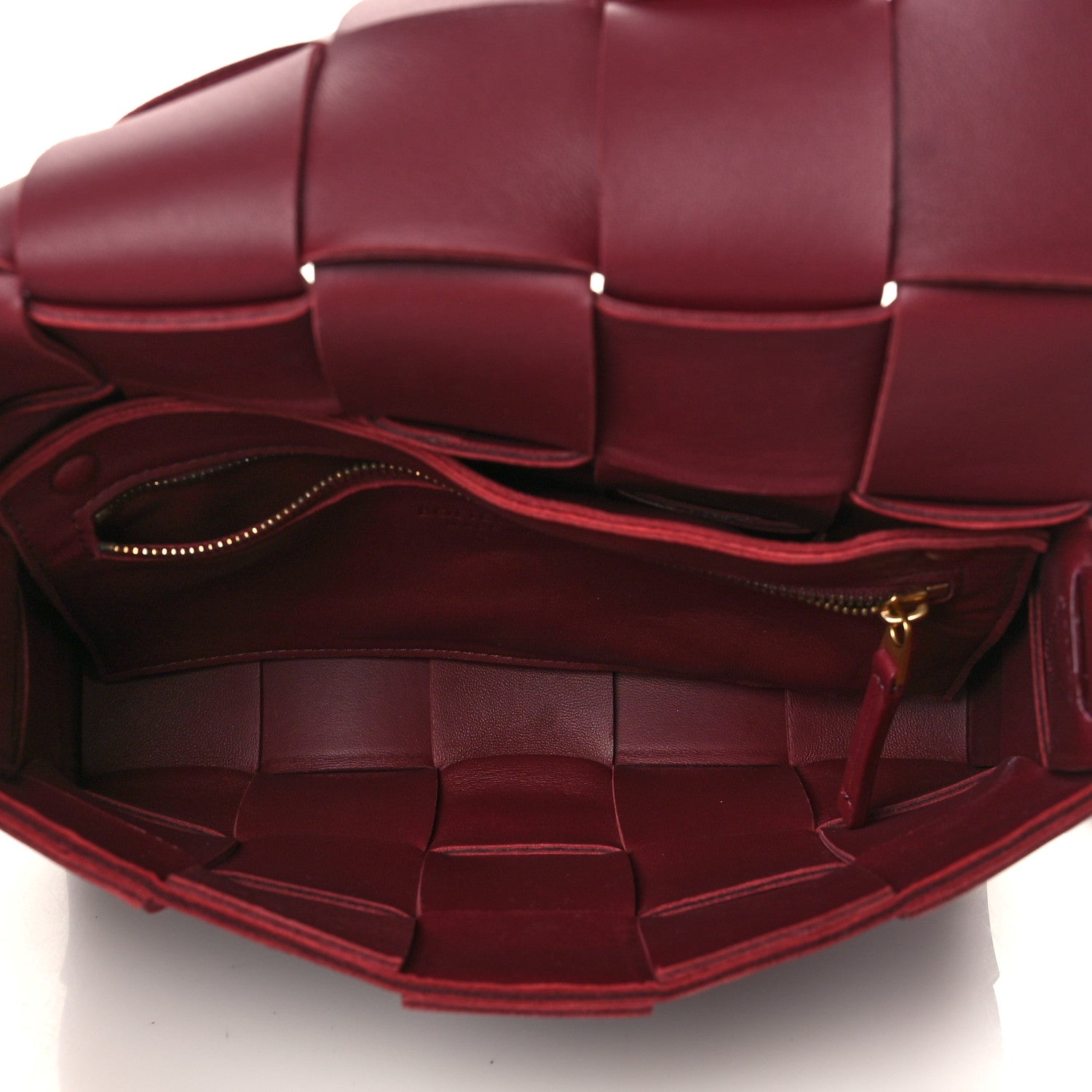 Bottega Veneta Lambskin Maxi Intrecciato Cassette Crossbody Bag Barolo 4 of 5