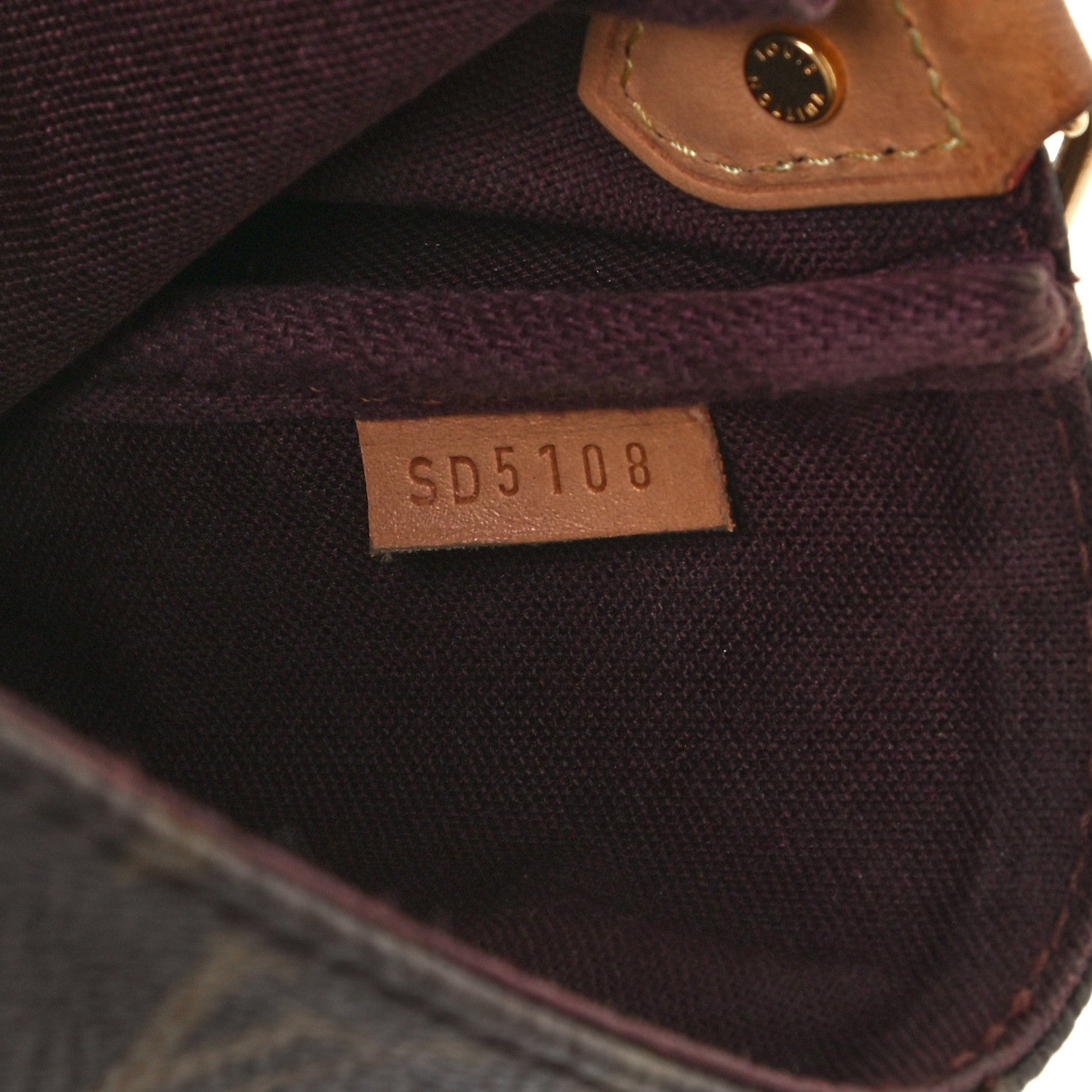 Louis Vuitton Monogram Favorite MM 7 of 11