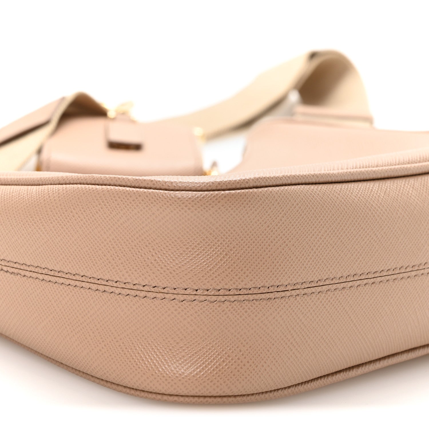 Prada Saffiano Lux Re-Edition 2005 Shoulder Bag Cammeo 11 of 13