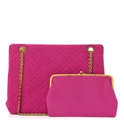 Chanel Wool Quilted Shoulder Bag Pink 1 of 20