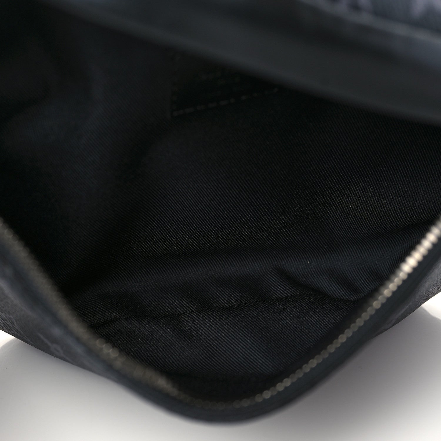 Louis Vuitton Monogram Eclipse Discovery Bumbag PM 5 of 9