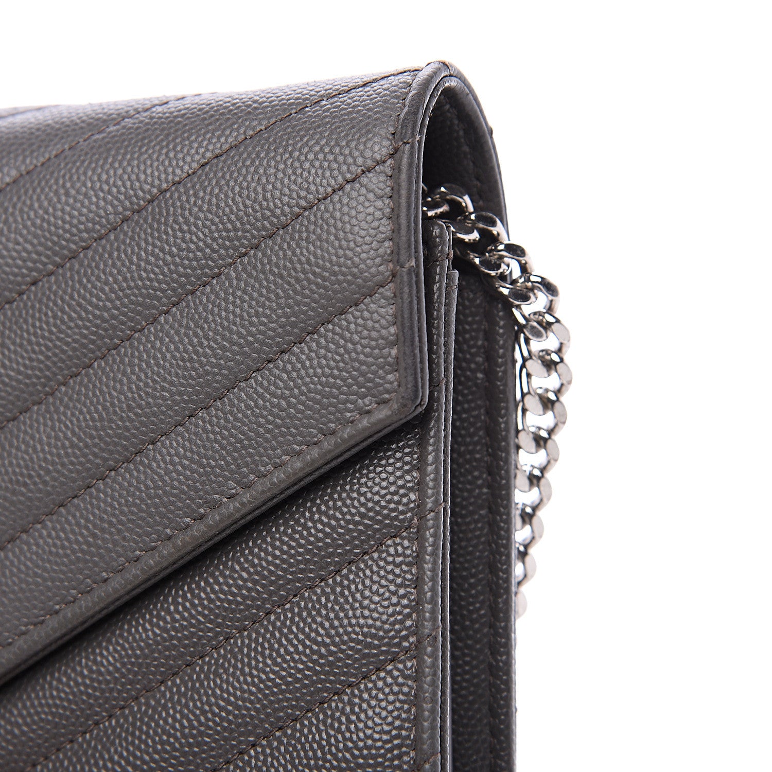 Saint Laurent Grain De Poudre Matelasse Chevron Monogram Chain Wallet Fog 9 of 12