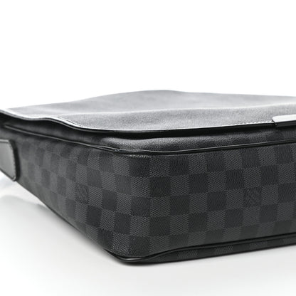 Louis Vuitton Damier Graphite Daniel MM 8 of 9