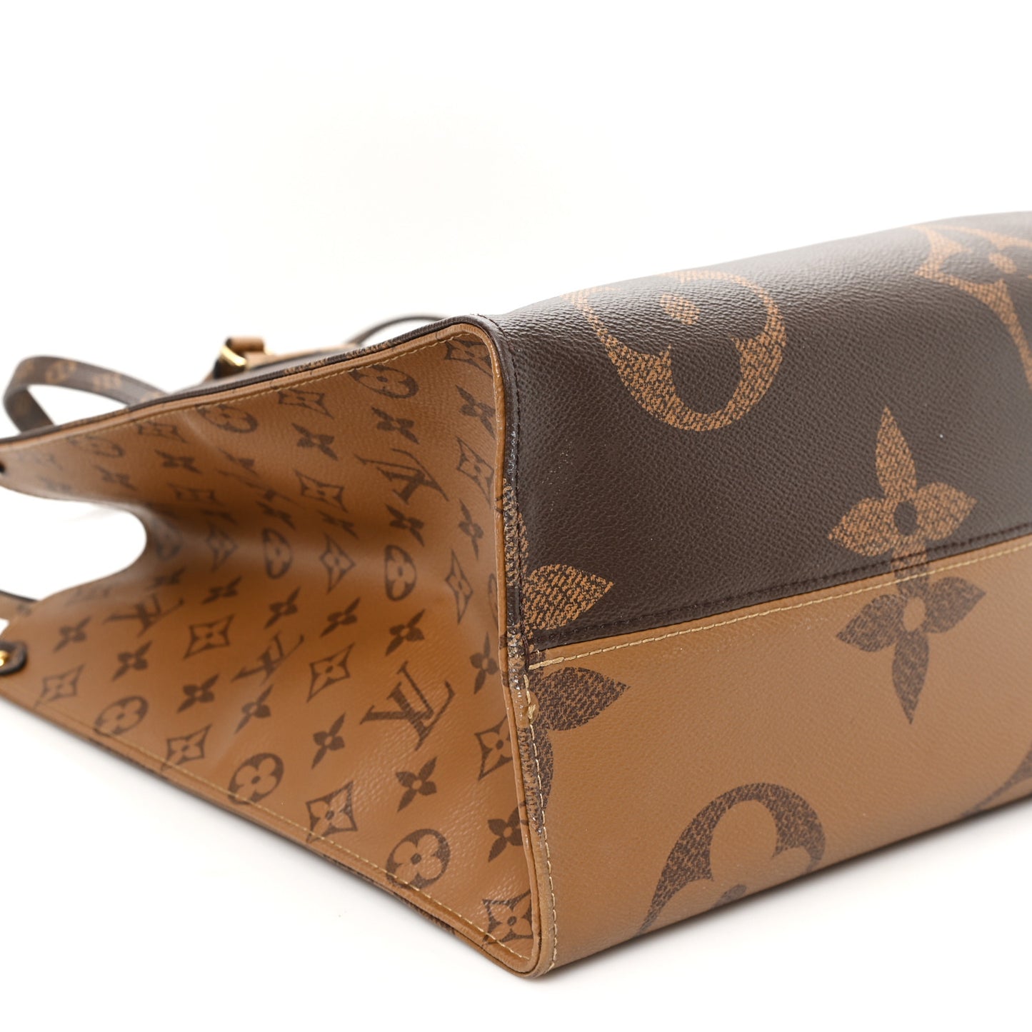 Reverse Monogram Giant Onthego GM