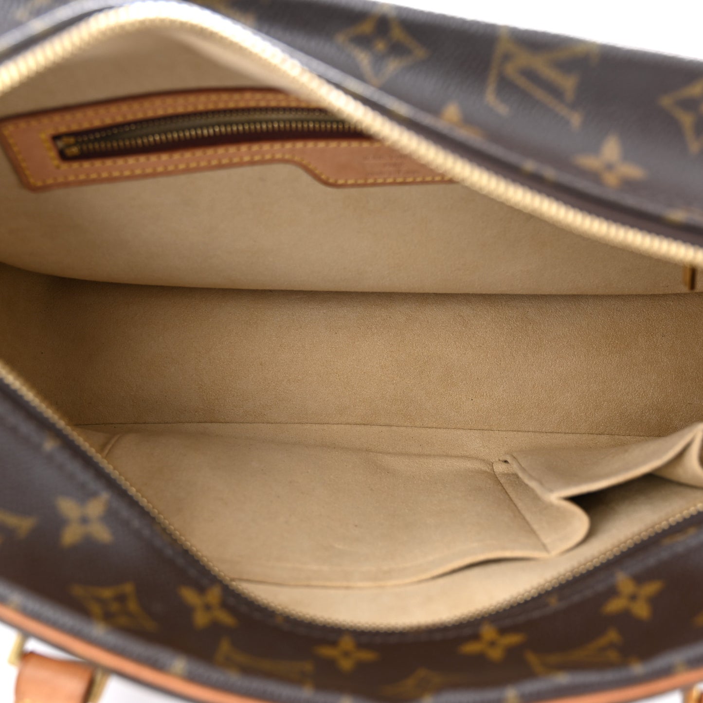 Monogram Cite GM
