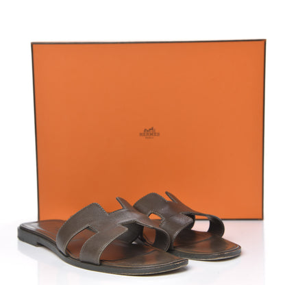 Hermes Goatskin Oran Sandals 38 Gris Galet 12 of 12
