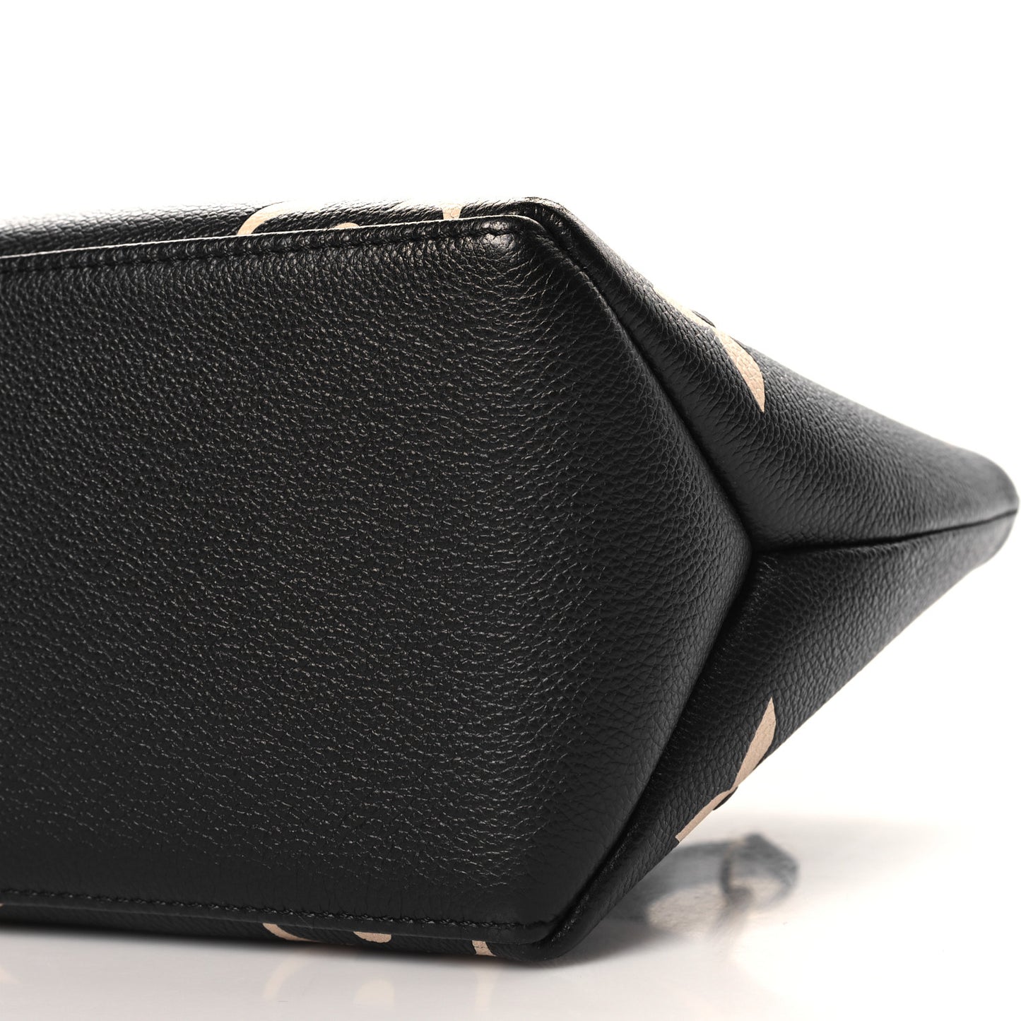 Empreinte Monogram Giant Petit Palais Black Beige