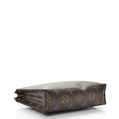 Louis Vuitton Monogram Toiletry Pouch 19 4 of 8