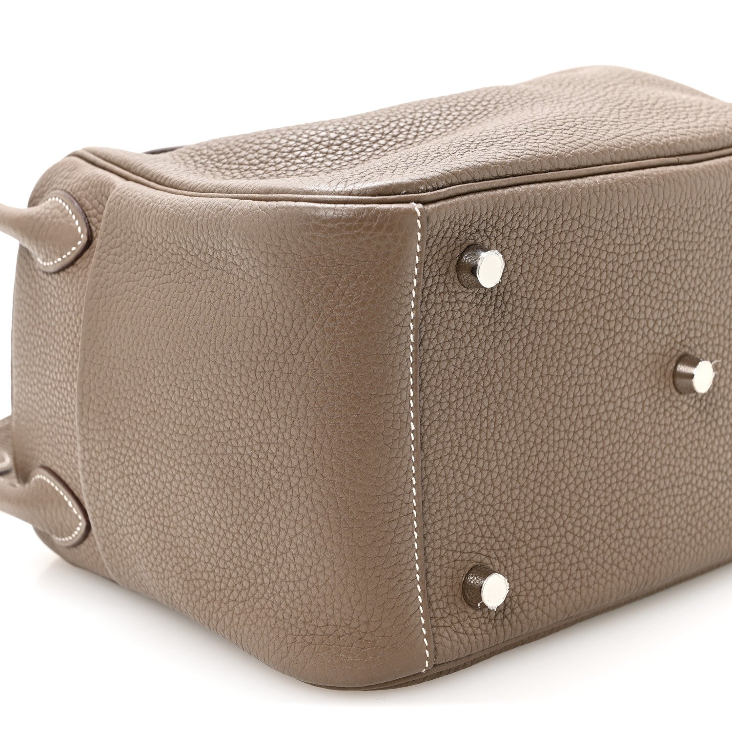 Hermes Taurillon Clemence Lindy 26 Etoupe 8 of 10