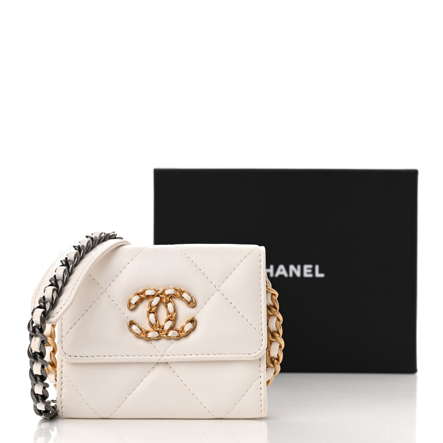 Lambskin Quilted Chanel 19 Flap Coin Purse With Chain White