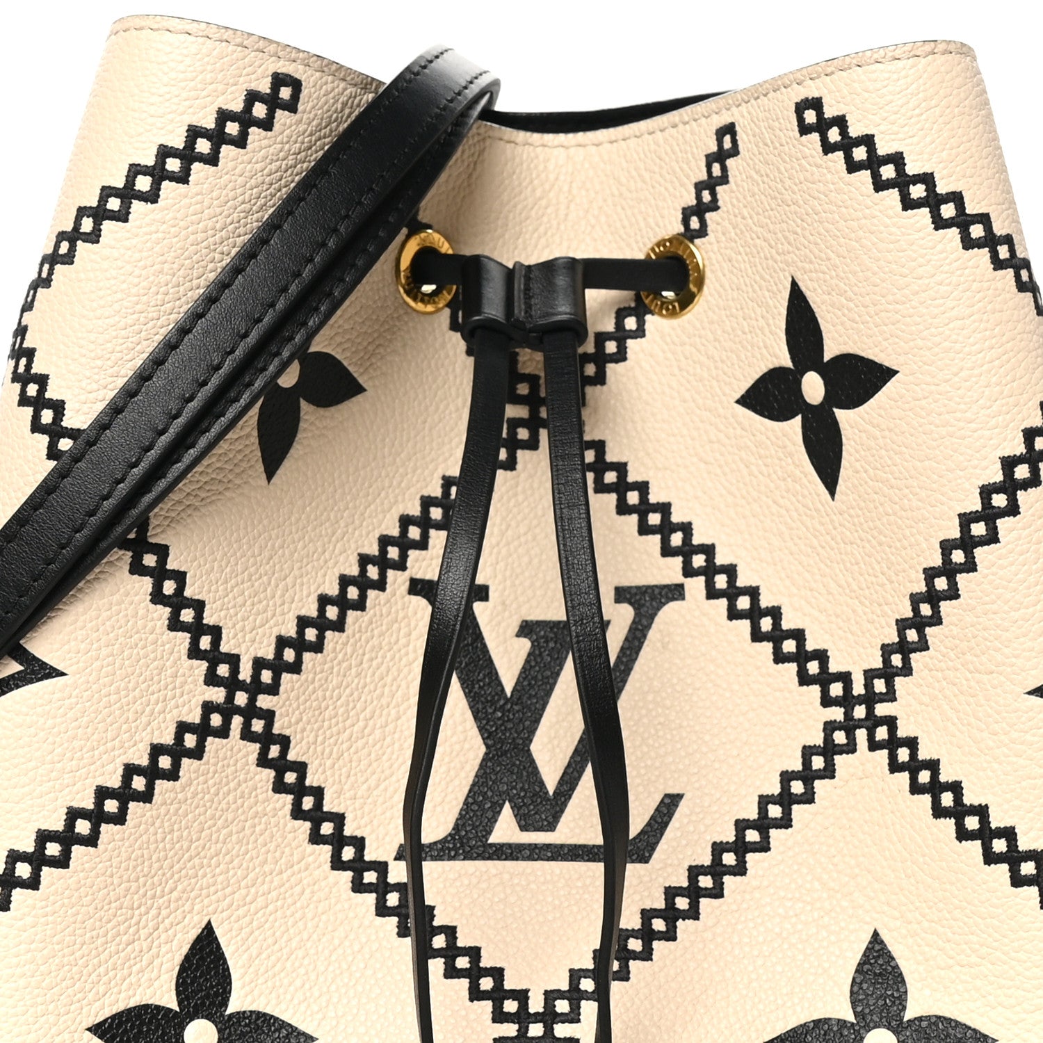 Louis Vuitton Empreinte Monogram Giant Broderies Neonoe MM Cream Black 9 of 11