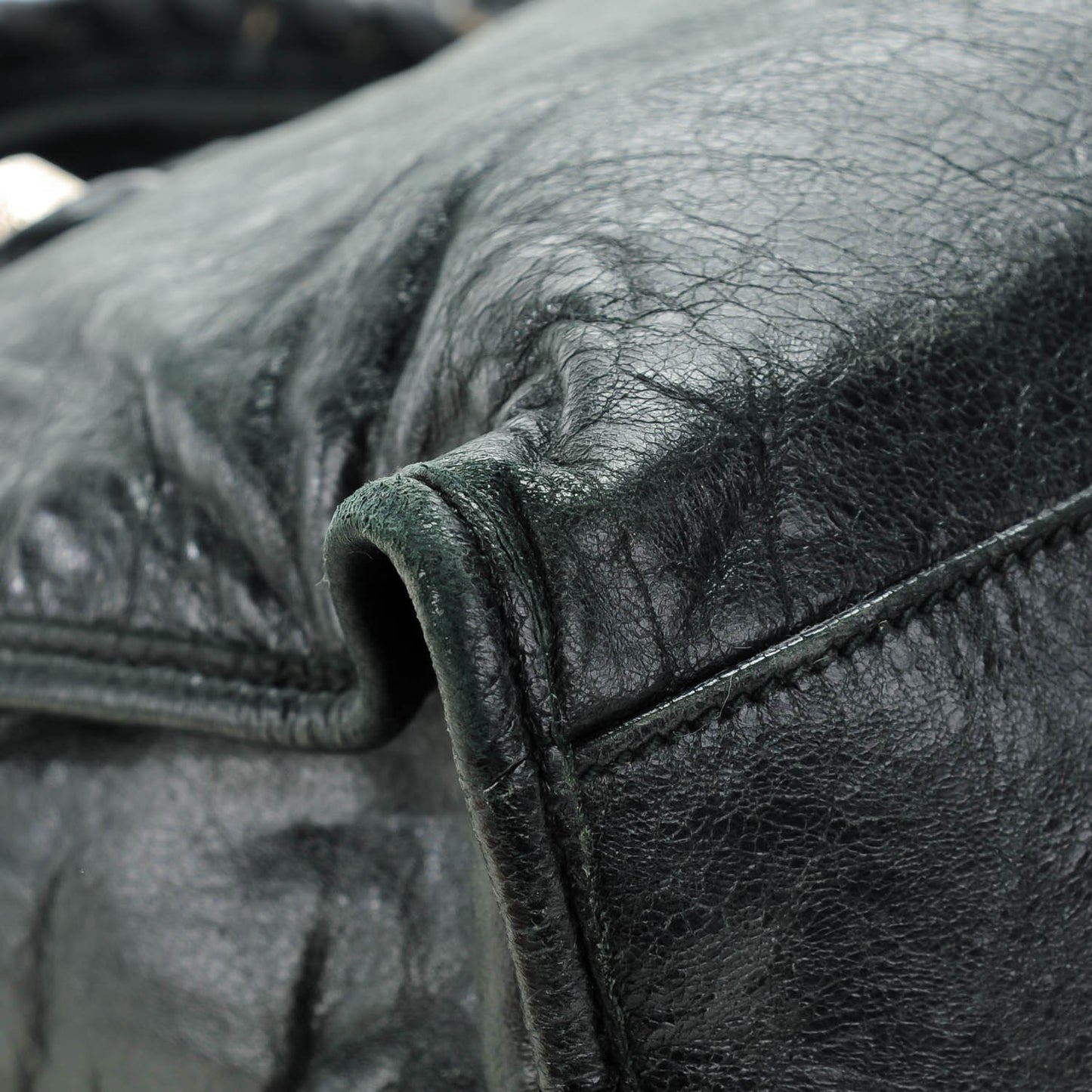 Agneau Giant 21 Silver Hardware City Black