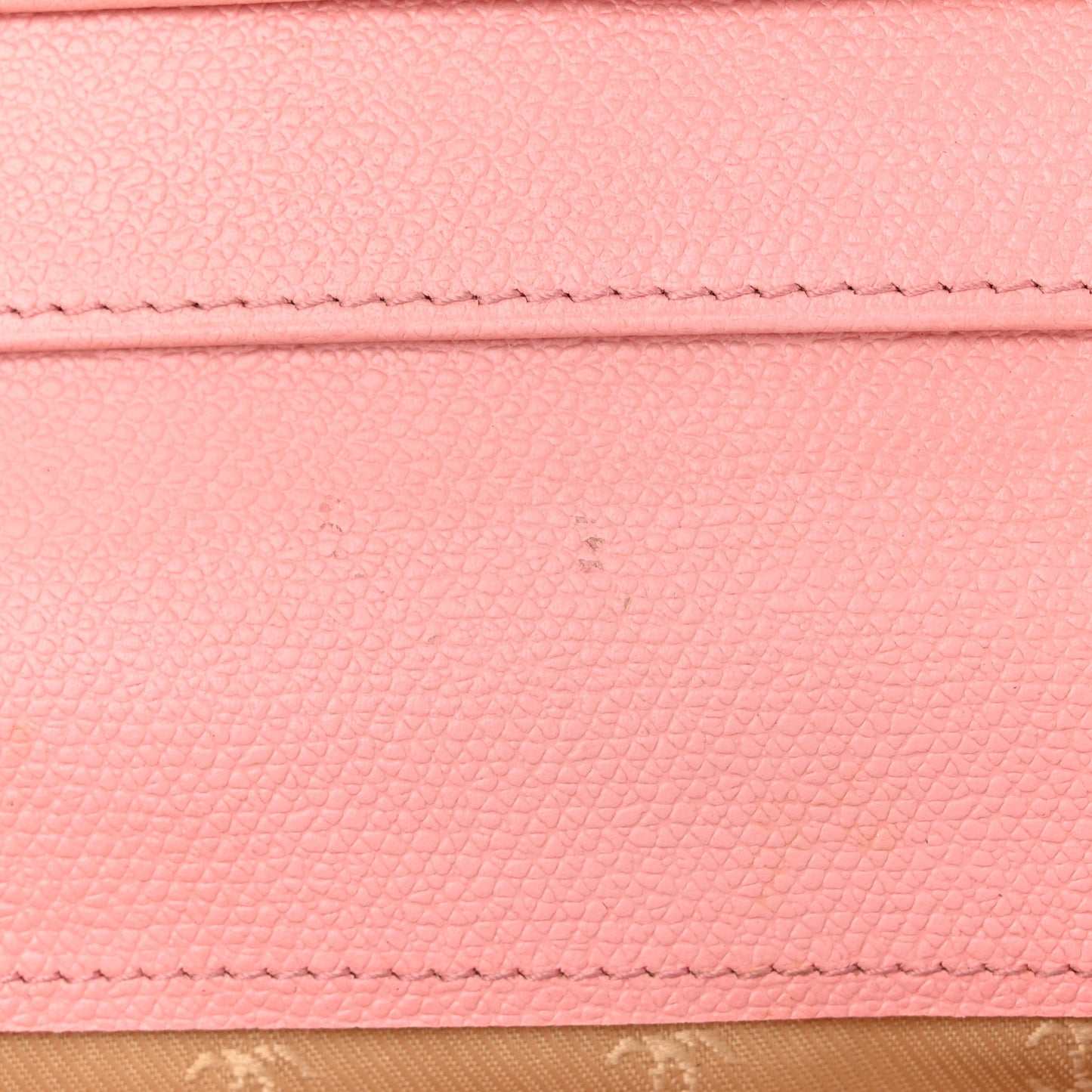 Grained Calfskin CC Button Yen Wallet Pink
