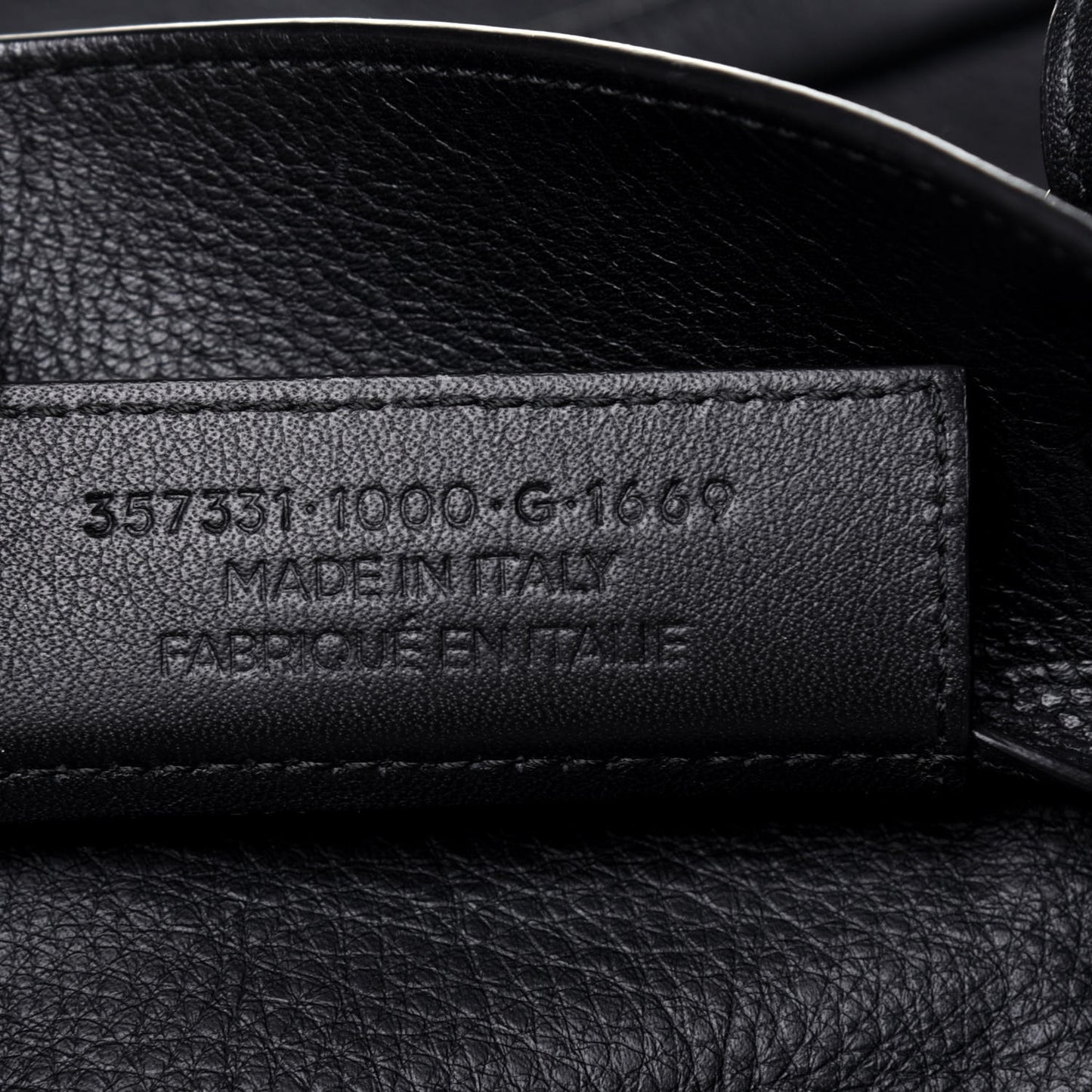 Supple Calfskin Papier A4 Zip Around Tote Black