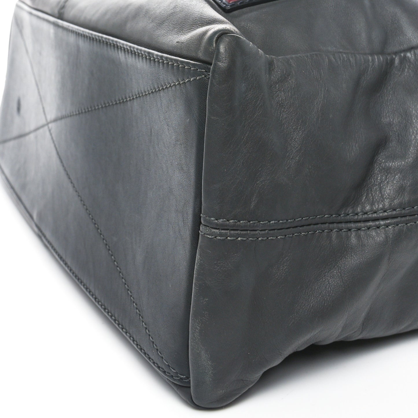 Calfskin Cross V Messenger Asphalt