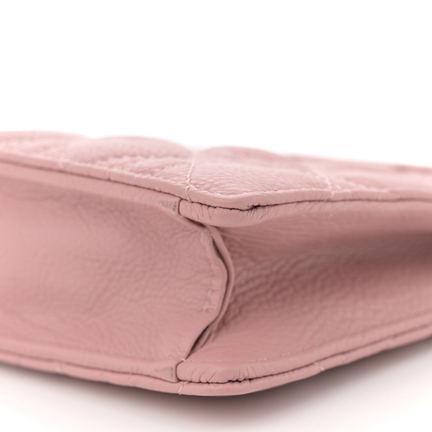 Calfskin Cannage Caro Zipped Pouch With Chain Fard