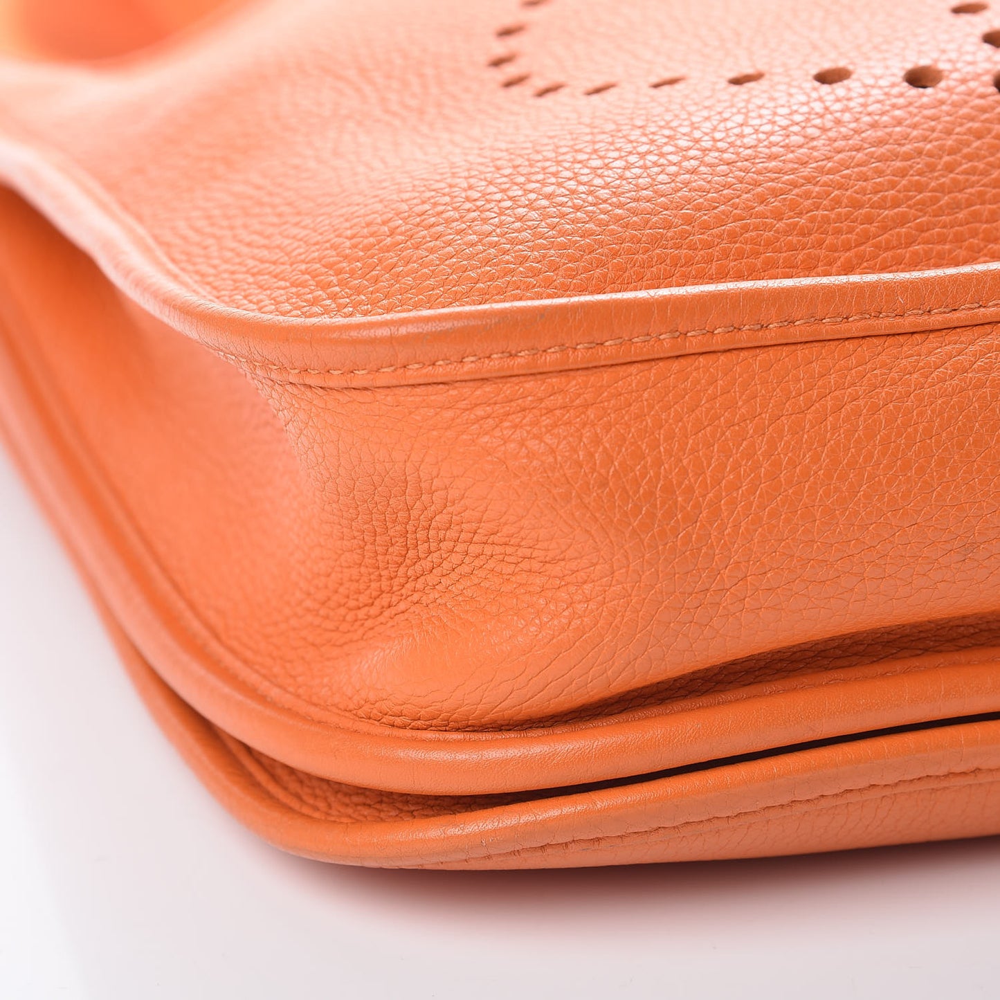 Taurillon Clemence Evelyne II PM Orange