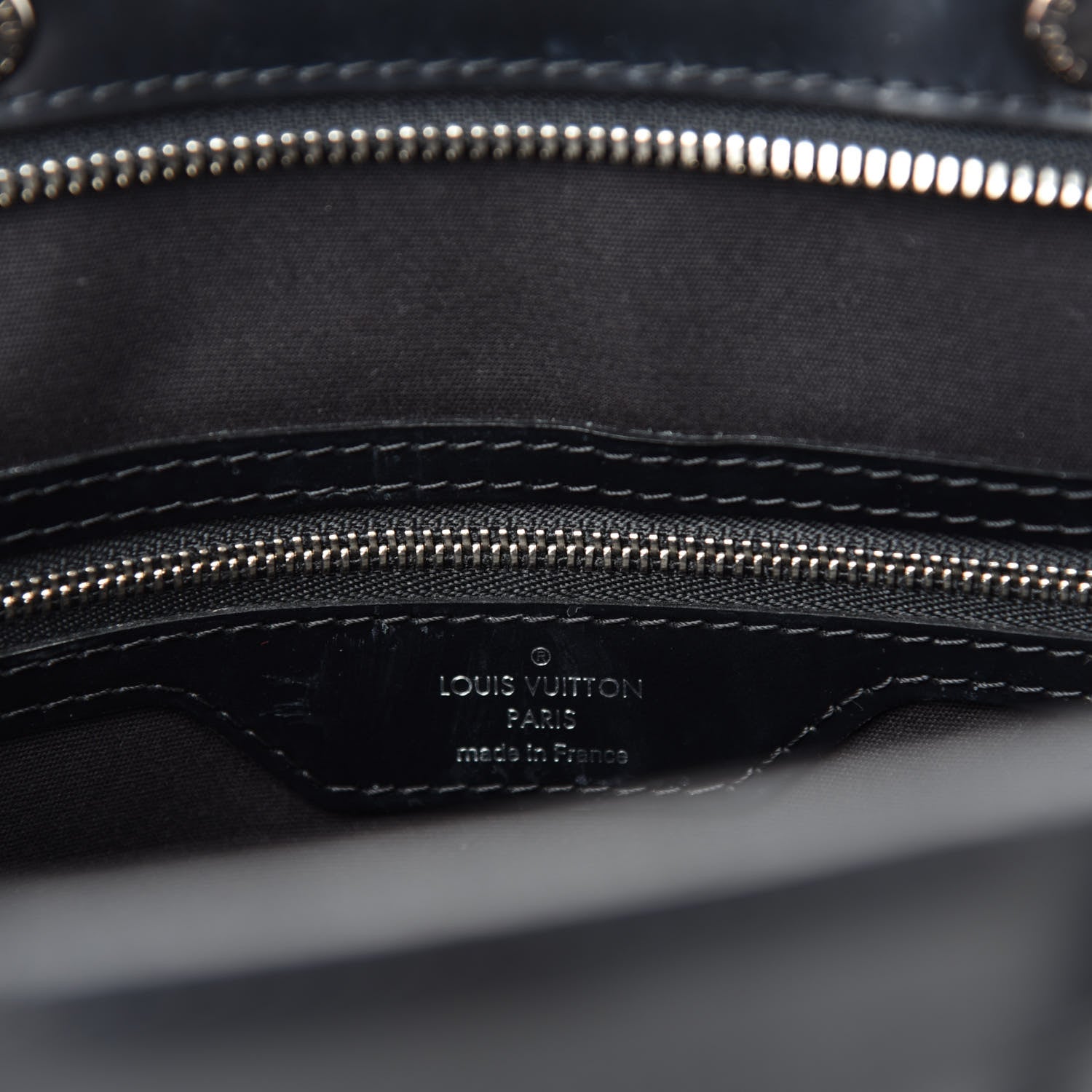 Louis Vuitton Epi Brea MM Black 8 of 9