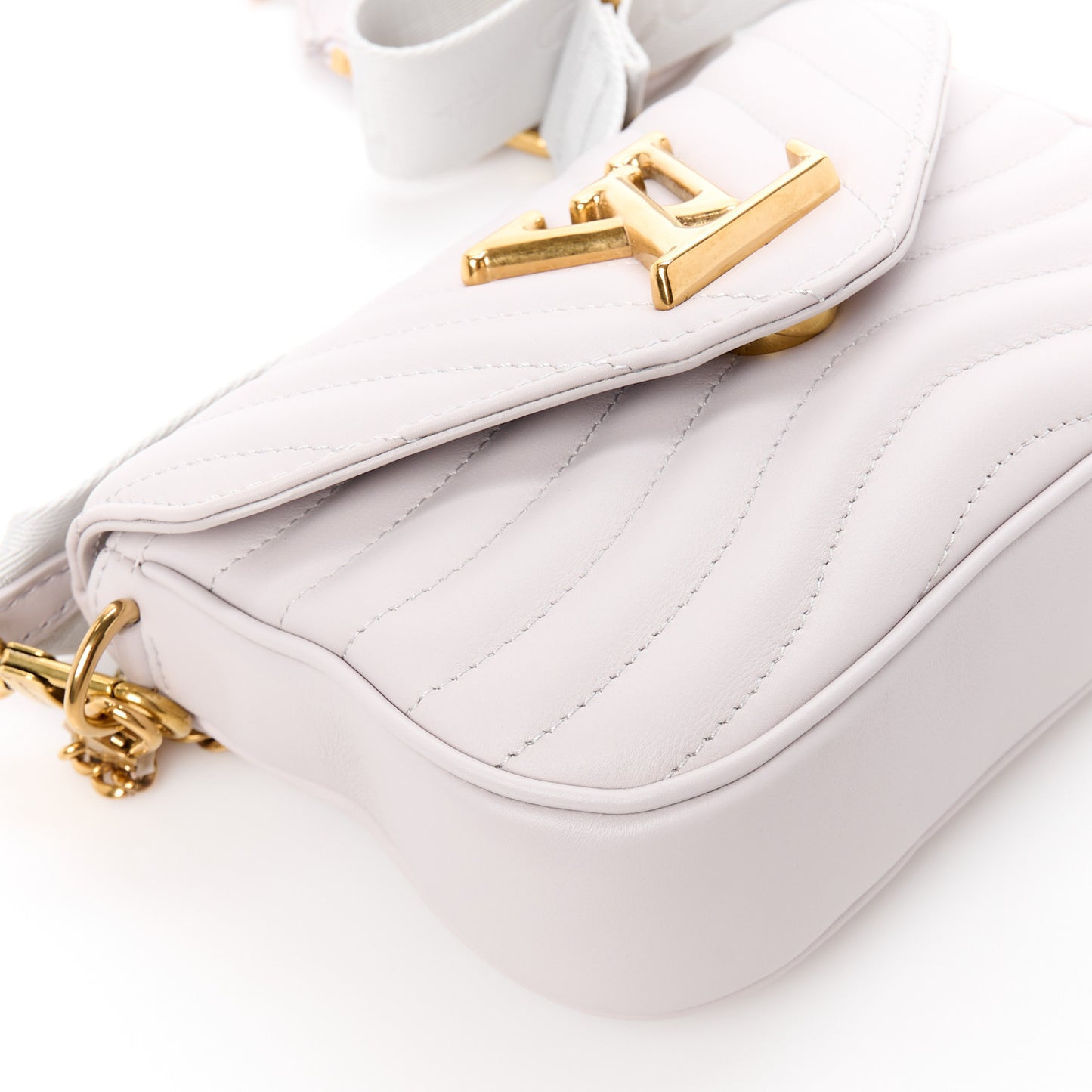 Calfskin New Wave Multi Pochette Brume