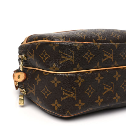 Louis Vuitton Monogram Reporter PM 9 of 12