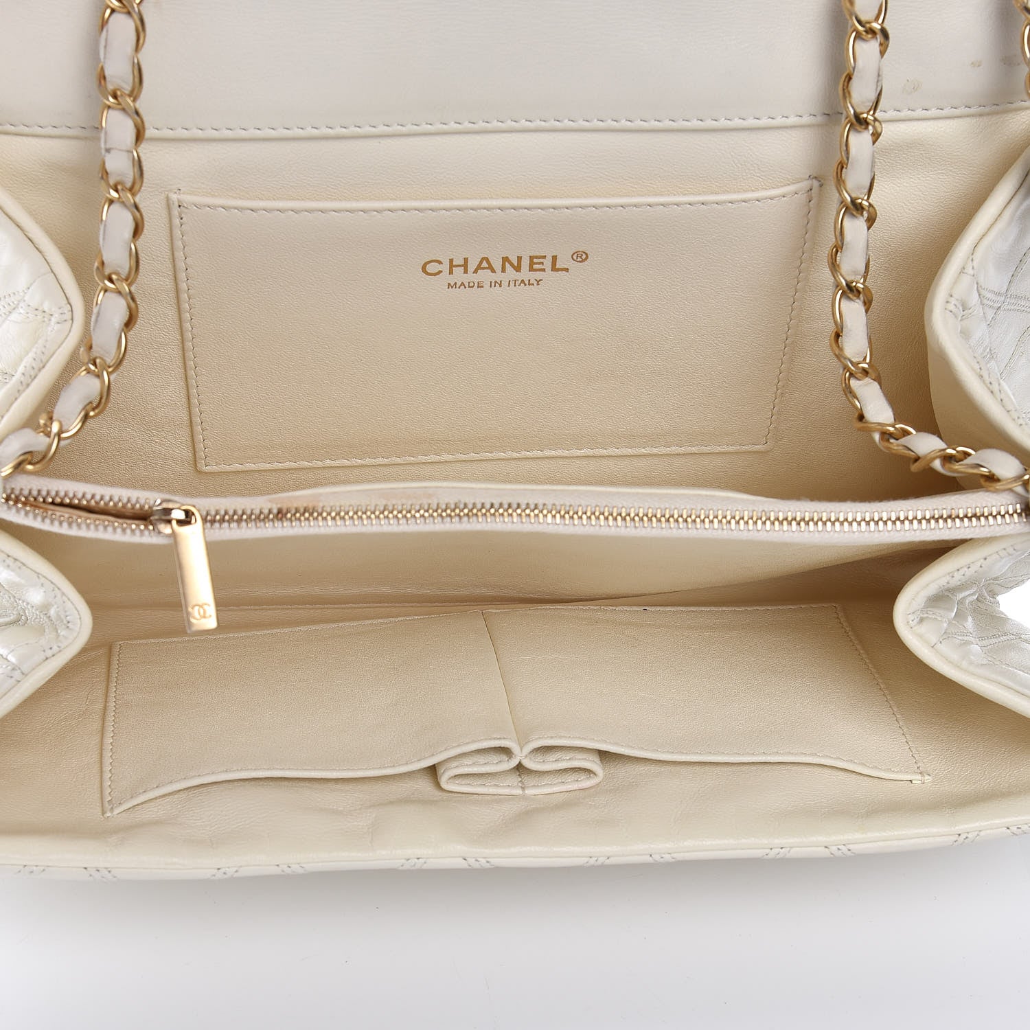 Chanel Calfskin Stitched Thin City Flap White 7 of 18
