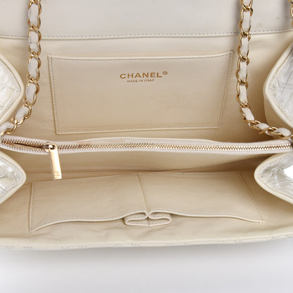Chanel Calfskin Stitched Thin City Flap White 7 of 18