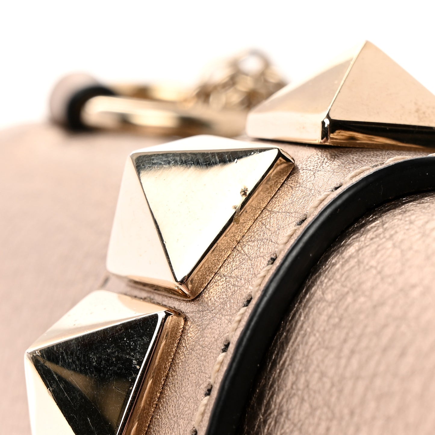 Metallic Vitello Small Glam Lock Rockstud Flap Platino