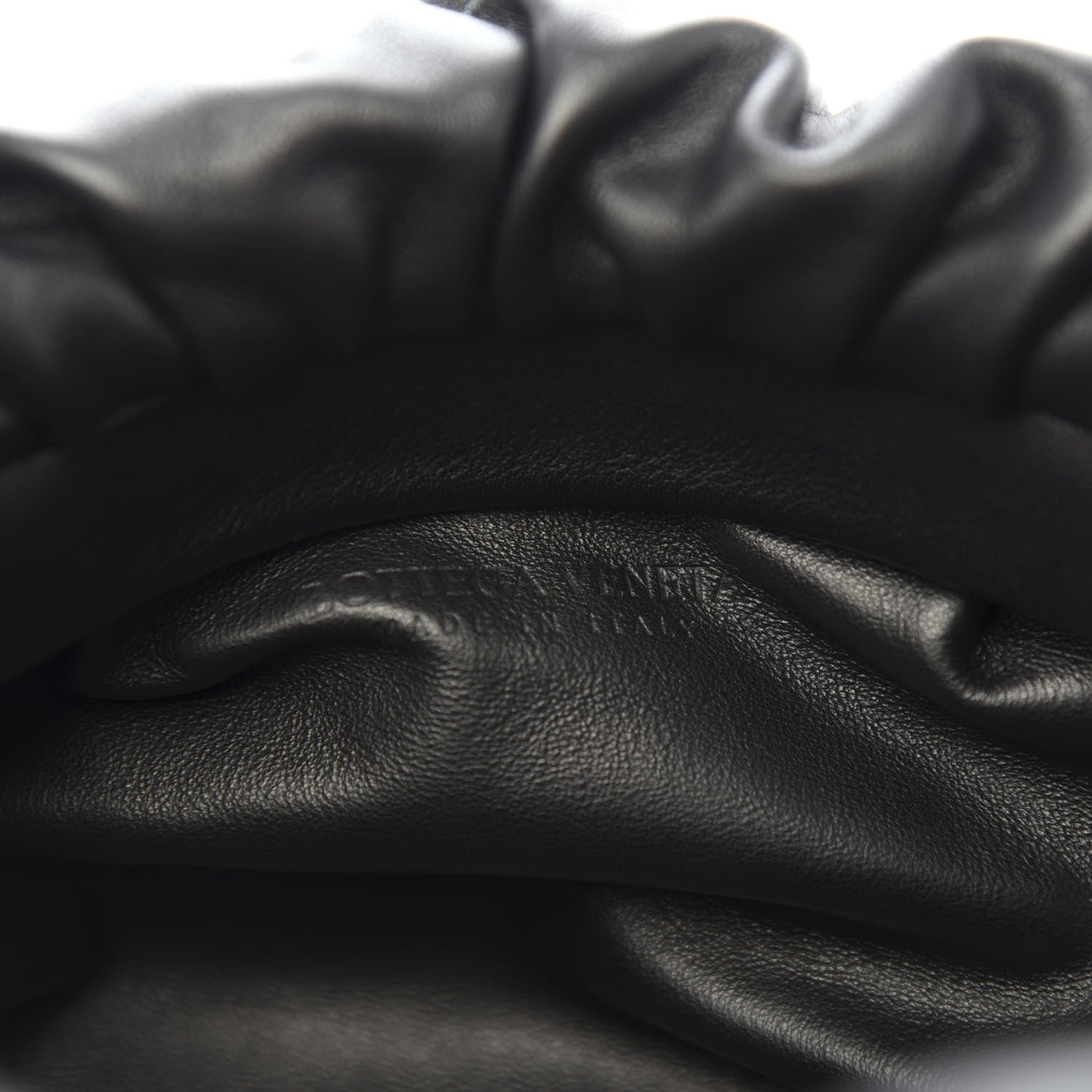 Bottega Veneta Calfskin The Pouch Chain Black 5 of 10
