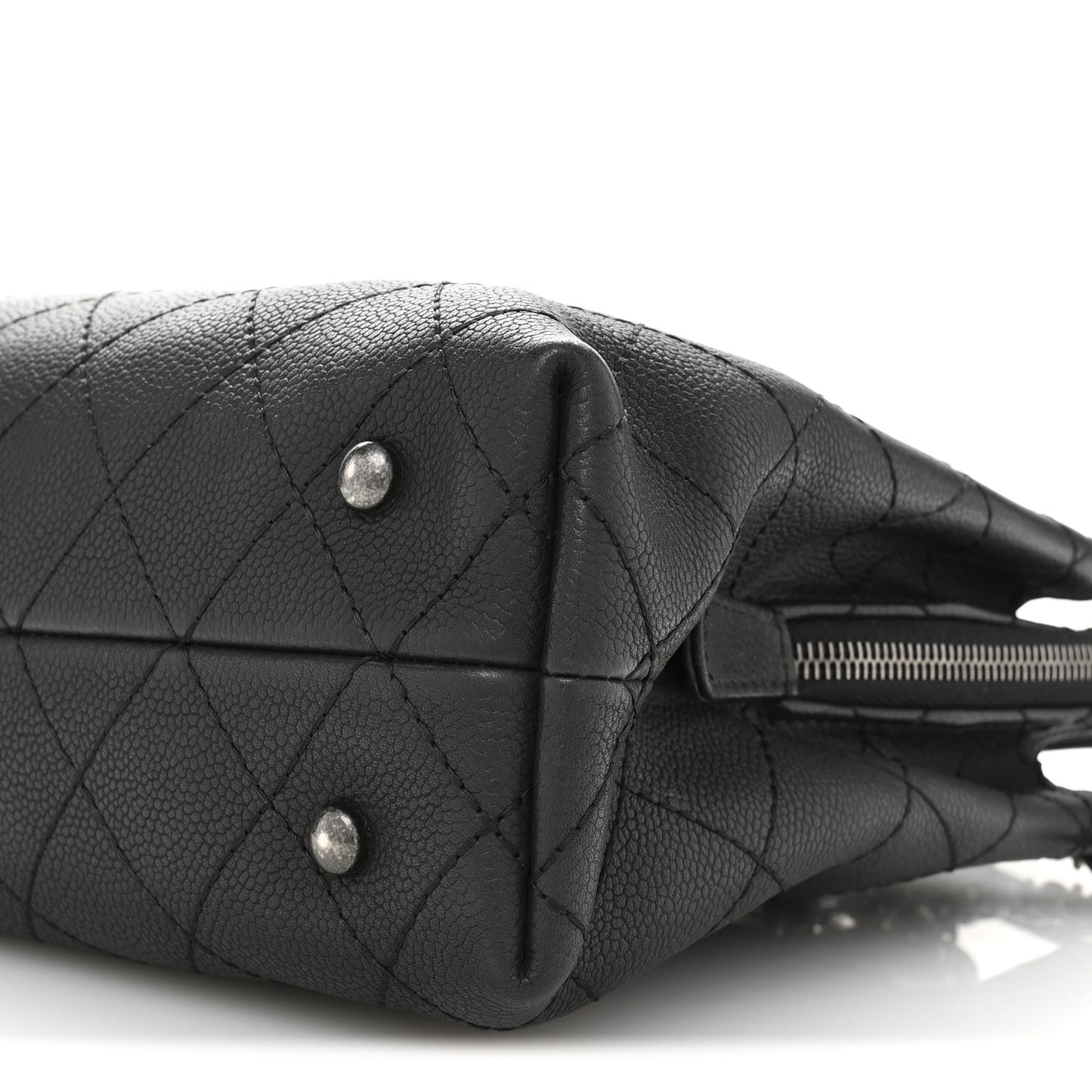 Grained Vegetal Calfskin Small Urban Shopping Tote Black